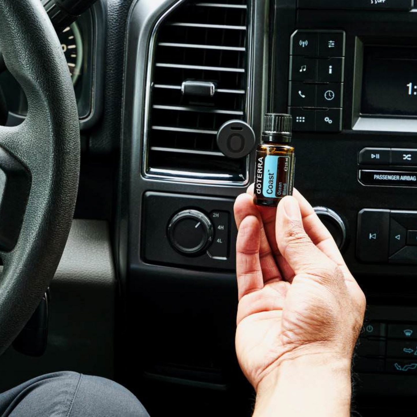 Metallic Car Clip Diffuser + 15ml Coast